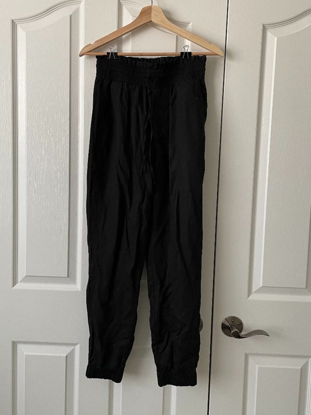 NWT Abercrombie Black Jogger Pants - Comfortable Elastic Waist size Small